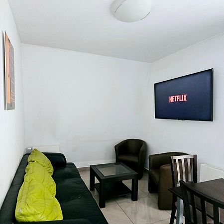 Apartament Quiet Apartment Красков Екстериор снимка